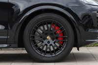 2016 Porsche CAYENNE GTS