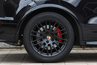 2016 Porsche CAYENNE GTS