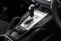 2016 Porsche CAYENNE GTS