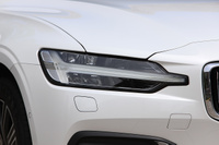 2019 Volvo V60 T5 IN ION