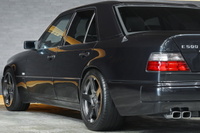 1994 Mercedes-Benz E CLASS null