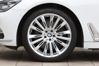 2017 BMW 7 SERIES null