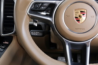 2018 Porsche CAYENNE null