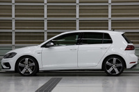 2017 Volkswagen GOLF AWD 4WD