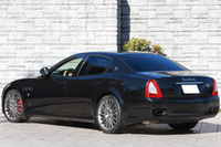 2010 Maserati QUATTROPORTE null