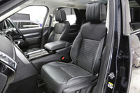 2017 Land Rover DISCOVERY FIRST EDITION