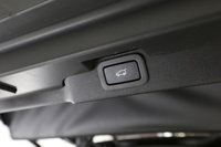 2017 Land Rover DISCOVERY FIRST EDITION