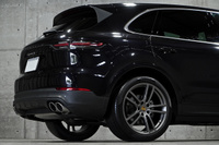 2020 Porsche CAYENNE null