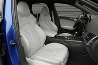 2016 Audi RS6 AVANT null