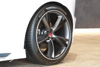 2018 Jaguar FTYPE null