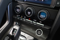 2018 Jaguar FTYPE null