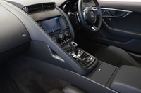 2018 Jaguar FTYPE null