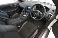 2018 Jaguar FTYPE null