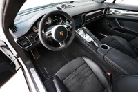 2015 Porsche PANAMERA null