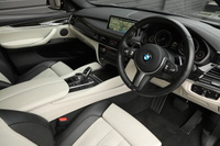 2016 BMW X6 xDrive 35i M Sports 4WD