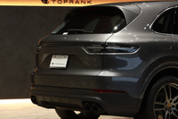 2021 Porsche CAYENNE null