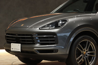 2021 Porsche CAYENNE null