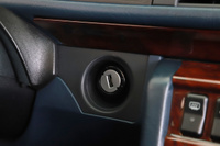 1994 Mercedes-Benz E CLASS null