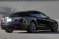 2016 TESLA model S null