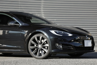 2016 TESLA model S null
