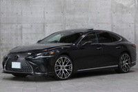 2020 Lexus LS null