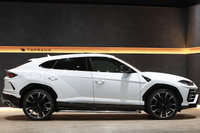 2021 Lamborghini Urus null