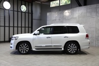 2011 Toyota LAND CRUISER 200 ZX