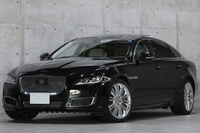 2017 Jaguar XJ null