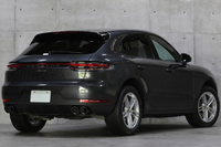 2021 Porsche MACAN null