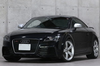 2010 Audi TT RS COUPE null