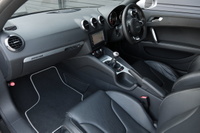 2010 Audi TT RS COUPE null