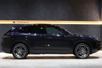 2021 Porsche CAYENNE E- Hybrid