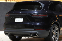 2021 Porsche CAYENNE E- Hybrid