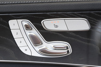 2017 Mercedes-AMG glc-class null