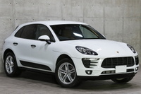 2018 Porsche MACAN null