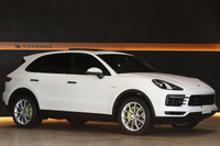 2020 Porsche CAYENNE 