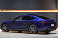 2020 Porsche PANAMERA 