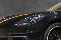 2020 Porsche PANAMERA null