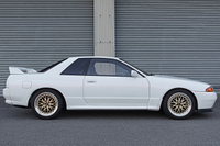 1991 Nissan SKYLINE GT-R BNR32 GT-R, Apexi Muffler, GReddy Height Adjustable Coilovers