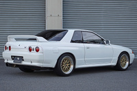 1991 Nissan SKYLINE GT-R BNR32 GT-R, Apexi Muffler, GReddy Height Adjustable Coilovers