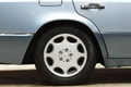 1994 Mercedes-Benz E CLASS null