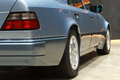 1994 Mercedes-Benz E CLASS null