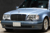 1994 Mercedes-Benz E CLASS null