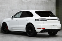 2021 Porsche MACAN null