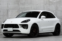 2021 Porsche MACAN null