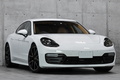 2018 Porsche PANAMERA null