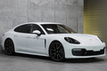 2018 Porsche PANAMERA null