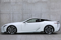 2017 Lexus LC null