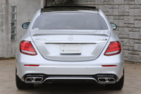 2017 Mercedes-AMG E CLASS null