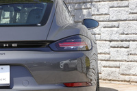 2018 Porsche 718 CAYMAN 